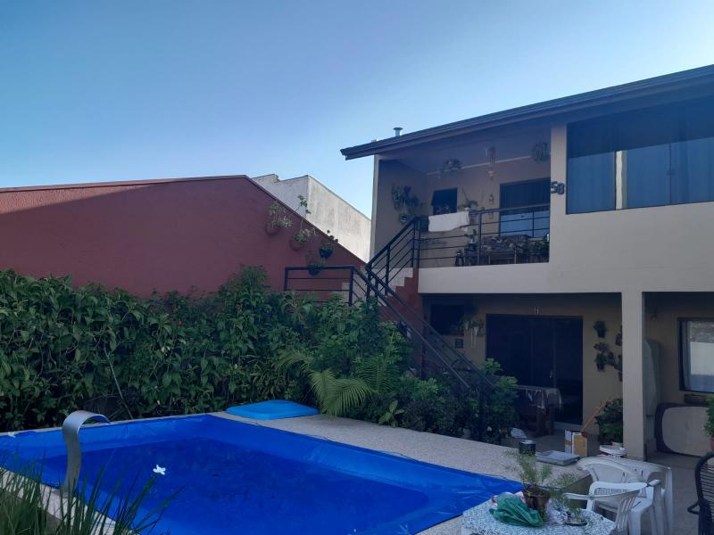 EXCELENTE SOBRADO NO BREJATUBA. - Cavalheiro Imóveis