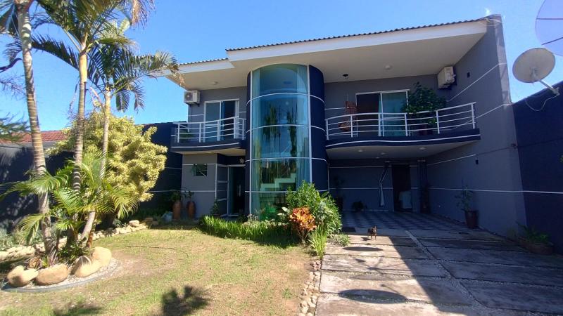 SOBRADO COM TERRENO INDIVIDUAL. - Cavalheiro Imóveis