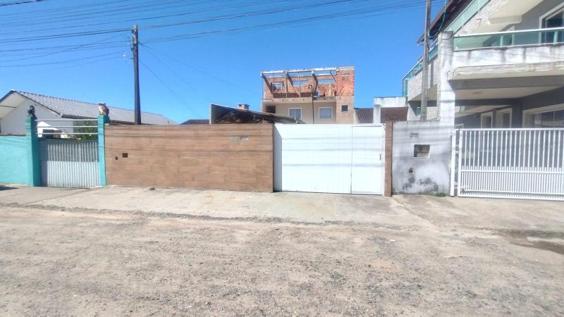 SOBRADO PROXIMO A AVENIDA PARANÁ. - Cavalheiro Imóveis