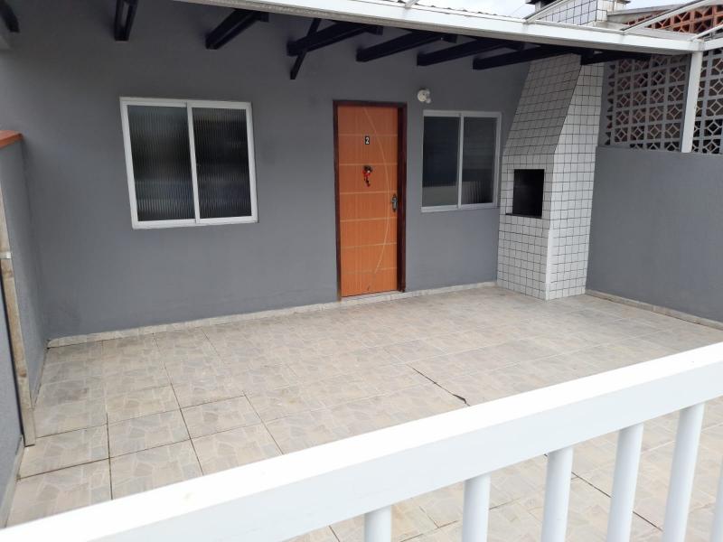 CASA NO JARDIM ELIANA A 350 METROS DA PRAIA. - Cavalheiro Imóveis